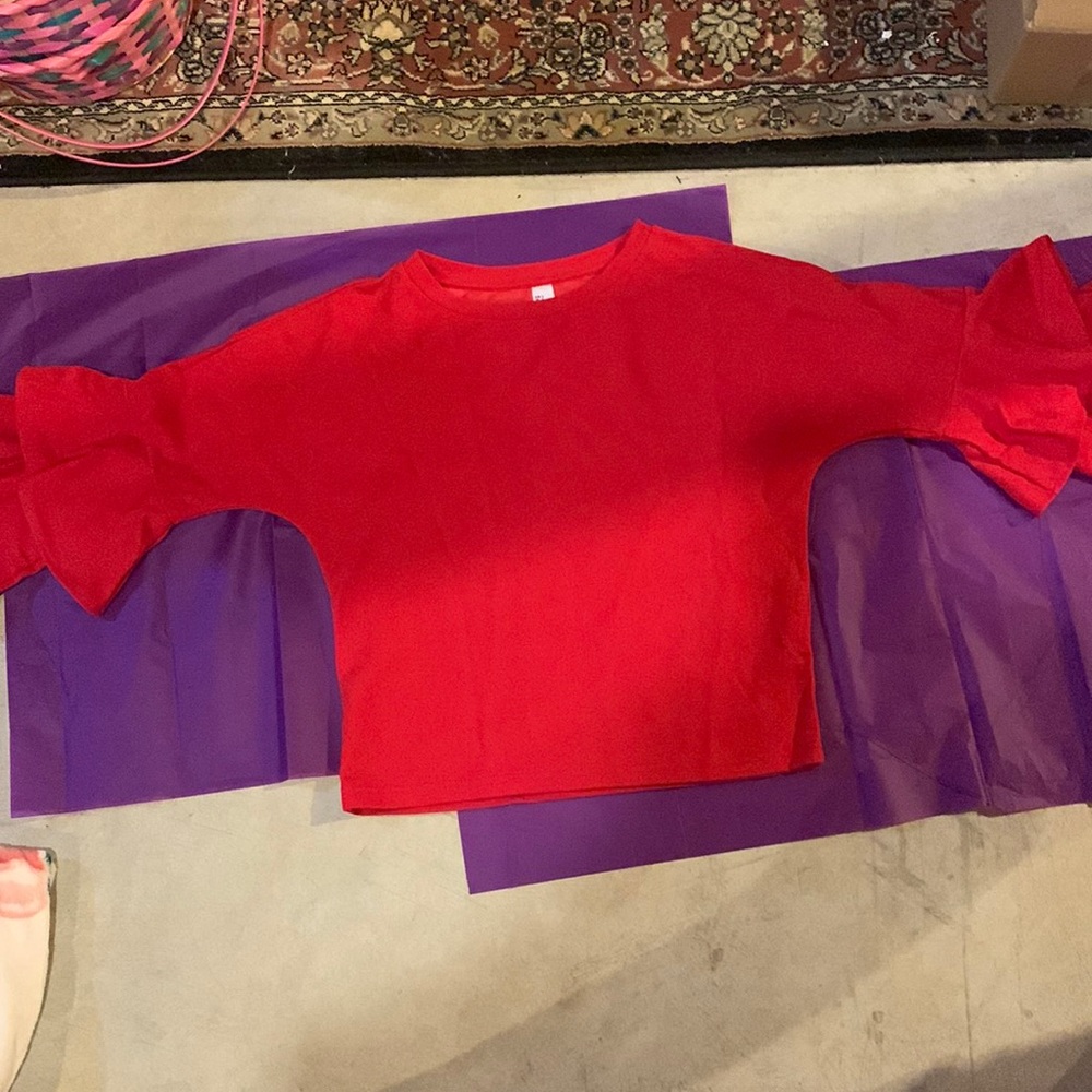 NWOT Red long sleeved (flowy sleeves) women’s